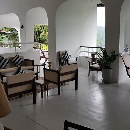 Regent Lodge Hotel & Villa Kandy Zewnętrze zdjęcie