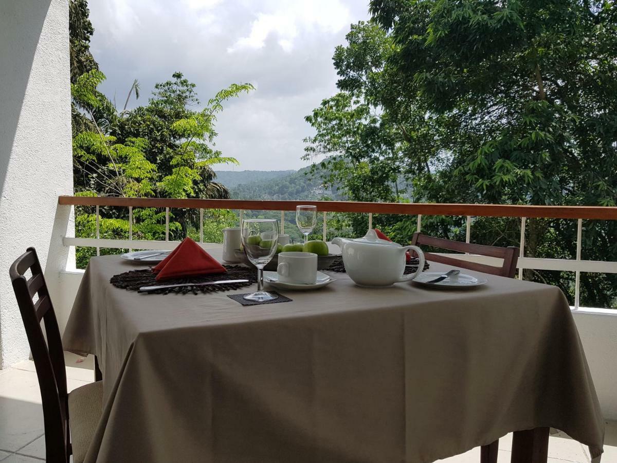 Regent Lodge Hotel & Villa Kandy Zewnętrze zdjęcie